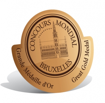 Bruselas distingue a ADEGA DO MOUCHO con su Gran Medalla de Oro